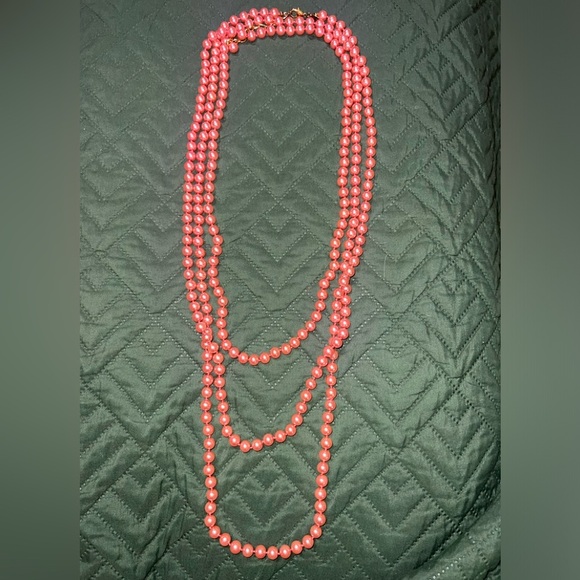Extra long peach faux pearls glass necklace joan rivers - Picture 1 of 2